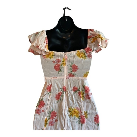 Astr the label KAYLI DRESS BLUSH MULTI FLORAL - Picture 9 of 14